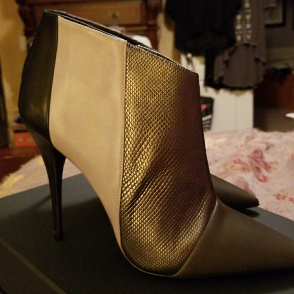 Narcisco Rodriguez ankle boots